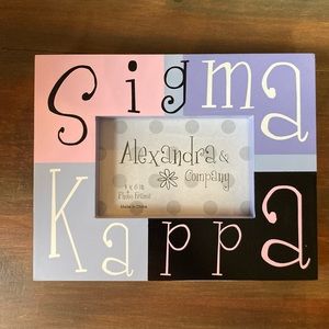 Sigma Kappa Sorority 4x6 photo frame. Cute colors with black/white side stripes.